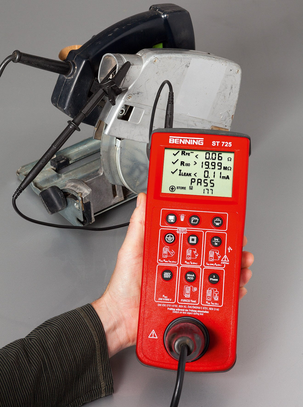 Benning Device Tester Operado por batería St 725 050316