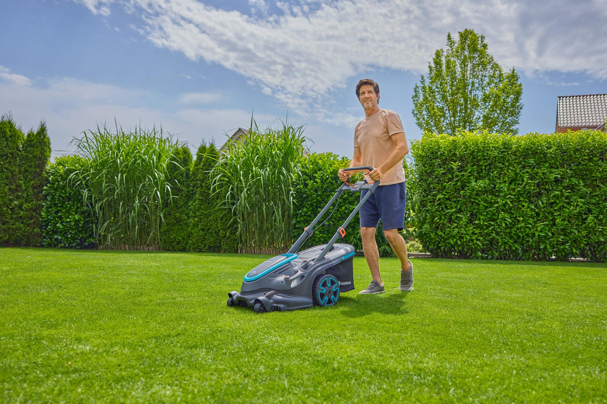 GARDENA Cortacésped de Alto Rendimiento PowerMax Duo 46/36V de Doble Cuchilla con batería P4A