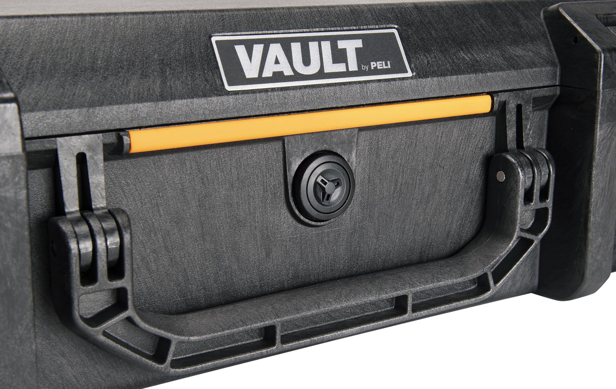 PELI Vault V800C Maleta Protectora; Protección Superior para Equipos Valiosos; Resistente a la Intemperie y al Polvo; Volumen: 82,8 litros; Color: Negro
