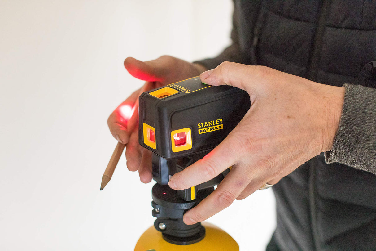 STANLEY FMHT1-77413 - Nivel laser de 5 puntos – Rojo. 30 metros ±3mm/m