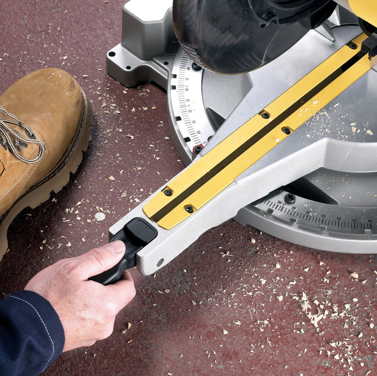 DeWalt DW712 - Sierra de calar