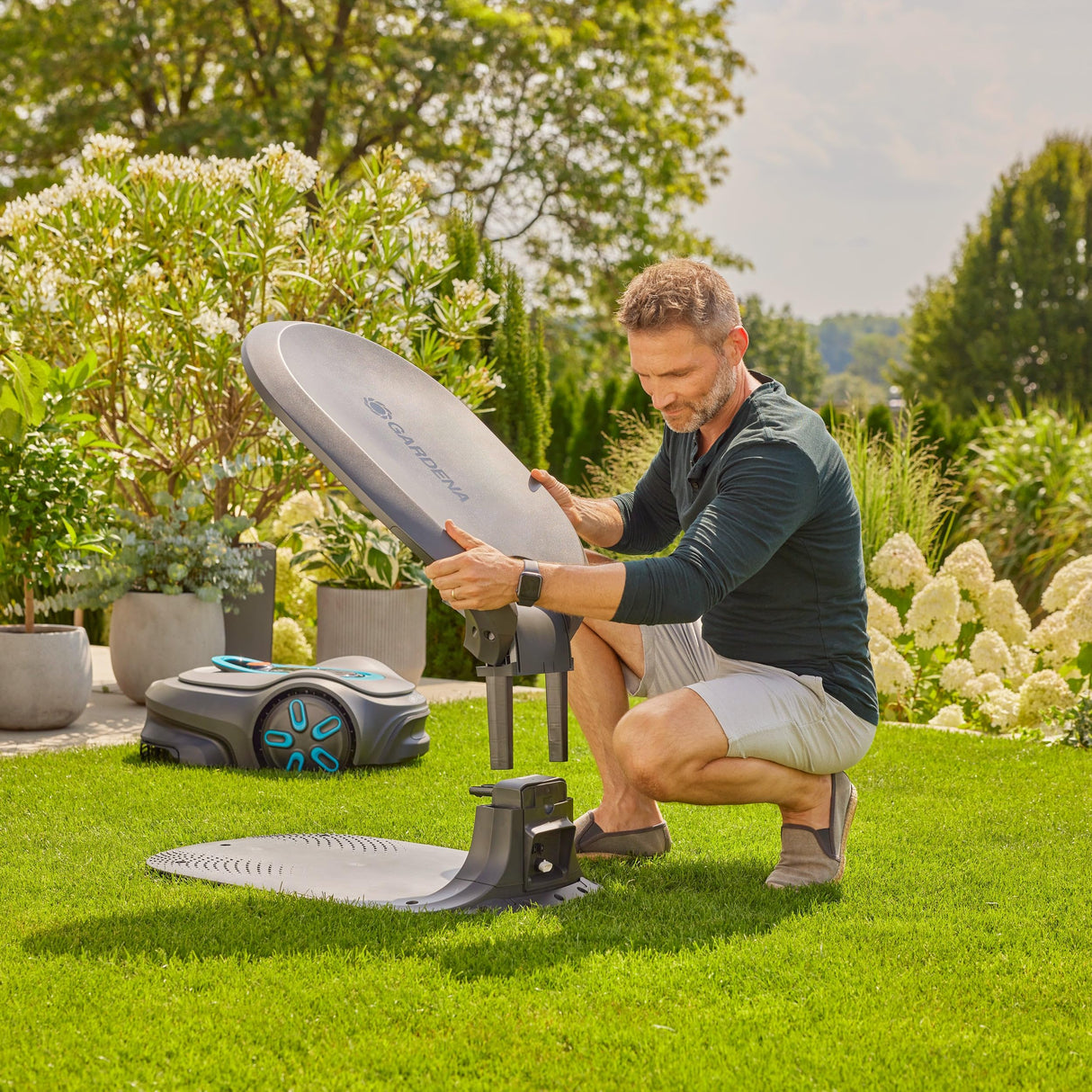 Gardena Cortacésped robótico para garaje: compatible con smart SILENO pro, max, gratuito, protección contra las inclemencias del tiempo, fácil de instalar, protege contra el desgaste (15025-20)
