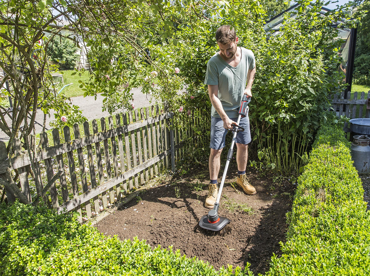 AL-KO TL 1820 - Azada con batería de Ion de Litio de 18 V (batería y Cargador incluidos), Ancho de Trabajo de 20 cm, Cuchillo de Metal 4 x 4, Eje Divisible, Color Negro y Plateado