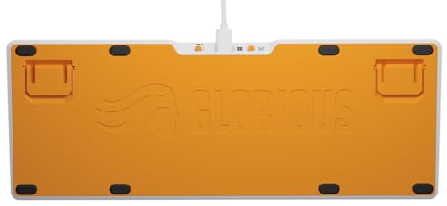 Glorious Gaming GMMK 3 anpassat mekaniskt gamingtangentbord, 65% kompakt, modulärt packningssystem, doubleshot PBT-tangenter, aluminiumplatta, utbytbara 3- Och 5-stiftsbrytare, USA QWERTY - Vit