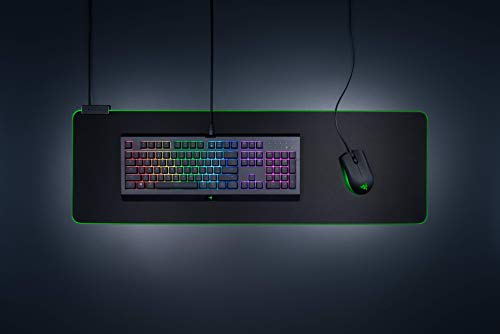 Razer Goliathus Extended Chroma - Alfombrilla suave para juegos con iluminación RGB (soporte para cables, superficie de tela, borde cosido, optimizado para todos los ratones) Negro