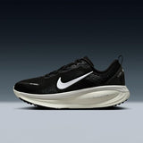 NIKE W Vomero 18, Sneaker Mujer, Black/Summit White/Coconut Mil, 44 EU