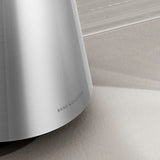 Bang & Olufsen Beosound 2 (3.ª Generación), Elegante y potente altavoz WiFi para el hogar con sonido envolvente de 360 grados, de pie o para estantería, Natural