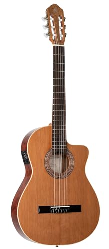 NYLON 6-STR. GUITAR ORTEGA