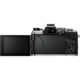 OM SYSTEM OM-5 Cámara con Sistema Micro Four Thirds con Objetivo M.Zuiko Digital 14-150mm F4-5.6 II, Sensor Live Mos de 20 MP, Estabilización de Imagen Mejorada de 5 Ejes, IP53, Plata/Negro