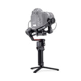 DJI Pack RS 2 Pro, estabilizador portátil en tres ejes, carga útil de 4.5 kg, fibra carbono, incluye transmisor imagen y más accesorios, negro
