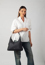 Carlheim, Gotland Genuine Leather collection, Vera Genuine Leather Handbag (Black)