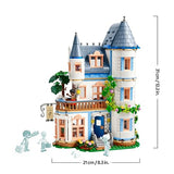 LEGO Friends Hostal del Castillo de Juguete, Juego con Hotel y 4 Mini Muñecos, Regalo para Niñas y Niños de 12 Años o Más, Figura de un Perro y Accesorios, Decoración para la Estantería 42638