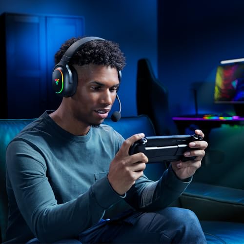 Razer Barracuda X Chroma - Auriculares inalámbricos para Juegos multiplataforma con 6 Zonas Chroma RGB (SmartSwitch Hyperspeed y Bluetooth, Altavoces de 40mm, micrófono Desmontable) Negro
