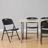 Amazon Basics Juego de 4 sillas plegables de plástico y metal, sillas de camping, sillas de cocina, para interiores y exteriores, color negro, hasta 158 kg