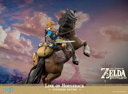 First4Figures - The Legend of Zelda: Breath of The Wild (Link On Horseback) Resin Statue