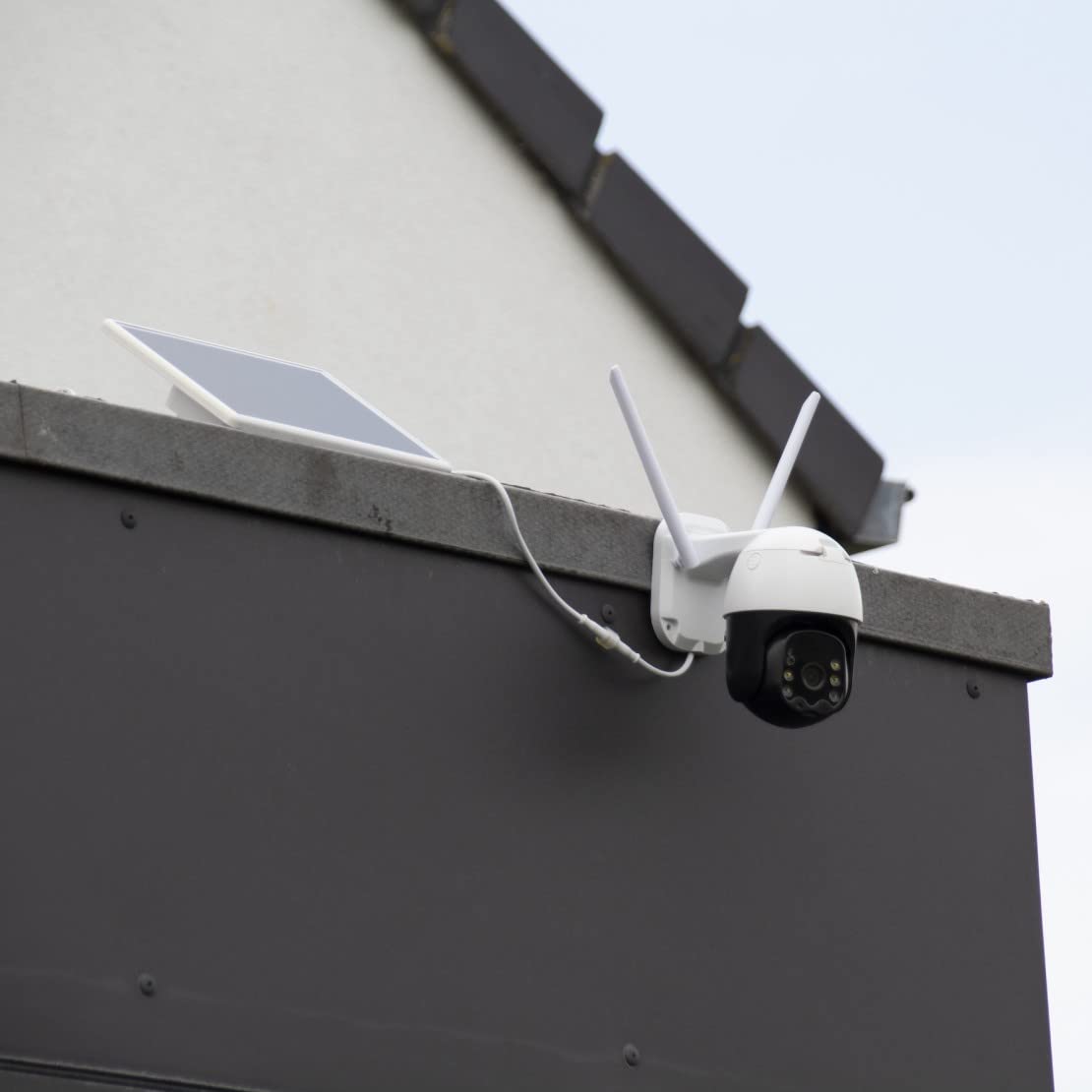 2x Cámara rotativa WiFi inalámbrica domo para exteriores con panel solar