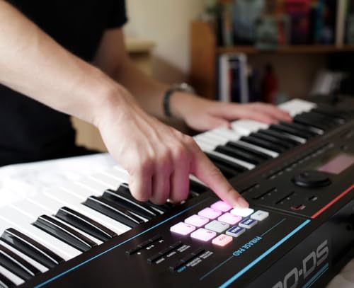 Roland JUNO-DS88 Synthesizer