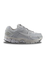 Nike BV1358 Nike Zoom Vomero 5 SP Hombre VAST GREY/VAST GREY-BLACK-SAIL EU 42