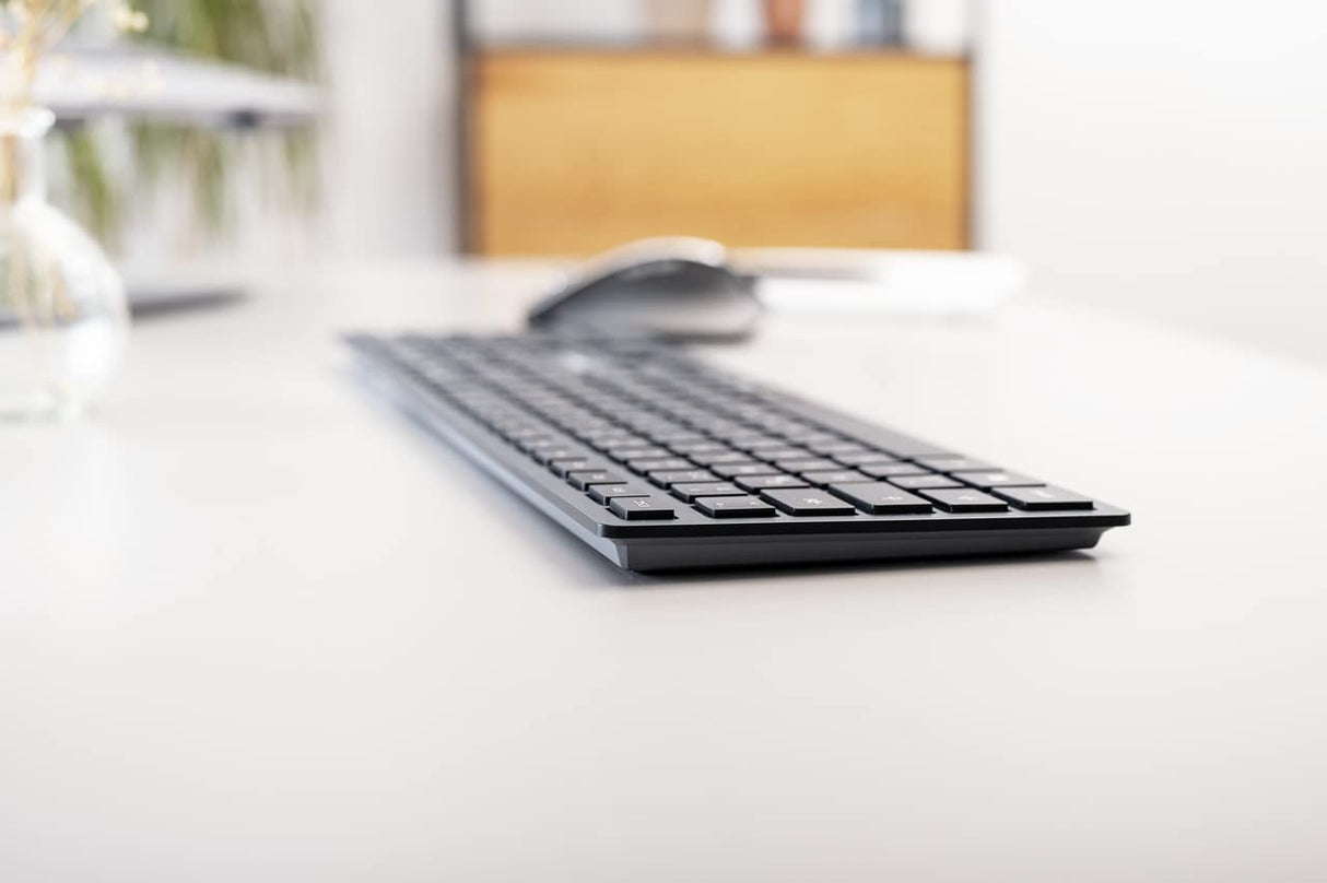 CHERRY DW 9500 SLIM, Set Inalámbrico de Escritorio, Teclado Español (QWERTY), Conexión Inalámbrica Bluetooth o 2.4 GHz, Ratón Ergonómico para Diestro, Negro/Gris