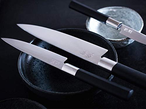 KAI Wasabi Black Juego de cuchillos 3 piezas - Cuchillo multiusos de 10 cm, Cuchillo multiusos de 15 cm, Santoku de 16,5 cm - Acero inoxidable 6A/1K6 pulido 58 (±1) HRC - Mango de polipropileno negro