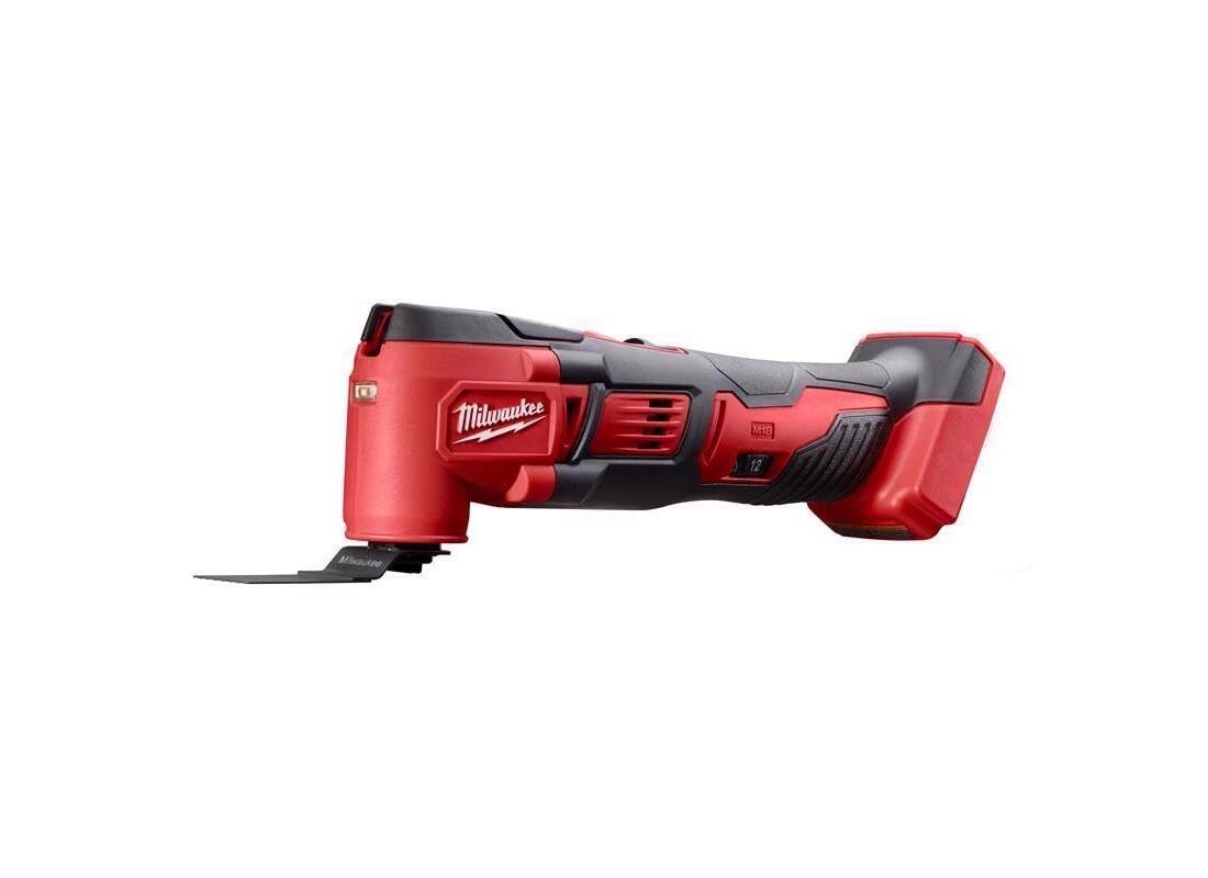 Milwaukee 2626-20 M18 - Multiherramienta orbital inalámbrica de iones de litio de 18.000 OPM con cuchillas de corte de madera y almohadilla de lijado con hojas incluidas (batería no incluida, solo