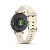 Garmin Lily 2, Reloj Inteligente, Diseño elegante, Datos de Salud y Forma Física, Pantalla Táctil, Notificaciones Inteligentes, Autonomía hasta 5 días, Dorado