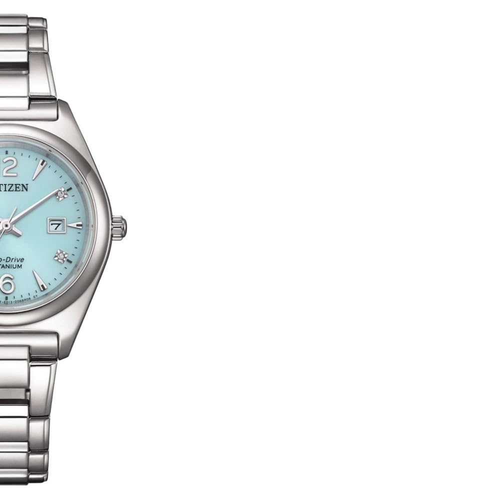 CITIZEN Reloj Analógico para Mujeres de con Correa en Titanio EW2601-81M