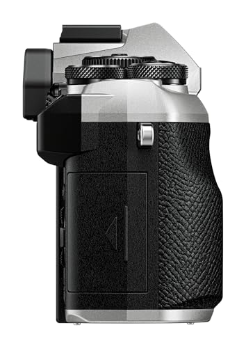 Cámara Micro Cuatro Tercios OM SYSTEM OM-5 Mark II, Sensor Live Mos de 20 MP, estabilización de Imagen de 5 Ejes, Sellado contra la Intemperie IP53, Disparo de Alta resolución a Pulso de 50 MP, Plata
