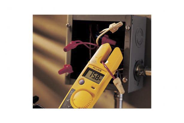 Kit de comprobador eléctrico Fluke con funda y 1AC II