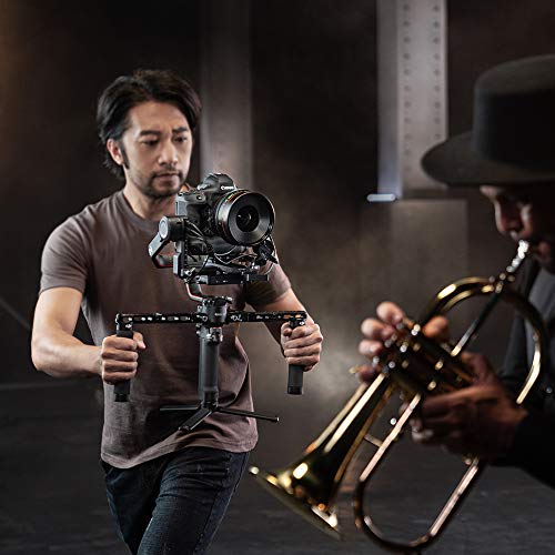 DJI Pack RS 2 Pro, estabilizador portátil en tres ejes, carga útil de 4.5 kg, fibra carbono, incluye transmisor imagen y más accesorios, negro