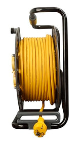 Masterplug Pro-XT Enrollacable 50m, Alargador Enchufe IP55, Extensión Eléctrica 3 Tomas Schuko, Alargo Enchufe Profesional 3x1,5mm2