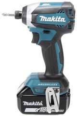 Makita DTD153RTJ Llave de Impacto Batería 18V BRUSHLESS 2x5.0Ah 170Nm 1/4"