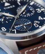 Timex Chronograph - Reloj de 42 mm para hombre, cuero marrón, esfera azul, caja de acero inoxidable TWG030000