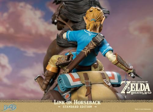 First4Figures - The Legend of Zelda: Breath of The Wild (Link On Horseback) Resin Statue