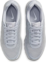 Nike Air Max Invigor, Zapatillas Hombre, Gris (Wolf Grey/White 005), 42.5 EU