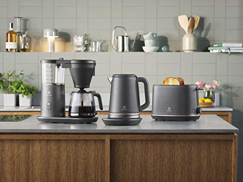 Electrolux 910 003 582 E7K16BP Hervidores, Acero inoxidable, 1.7 liters, Negro, Cobre