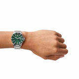 Emporio Armani Reloj Hombre, Movimiento de tres manecillas con fecha, caja de 42mm de acero inoxidable plateado con correa de acero inoxidable, AR11338, Tono plata y verde oscuro