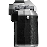 OM SYSTEM OM-5 Cámara con Sistema Micro Four Thirds con Objetivo M.Zuiko Digital 14-150mm F4-5.6 II, Sensor Live Mos de 20 MP, Estabilización de Imagen Mejorada de 5 Ejes, IP53, Plata/Negro