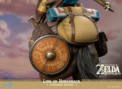 First4Figures - The Legend of Zelda: Breath of The Wild (Link On Horseback) Resin Statue