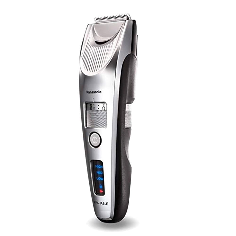 Panasonic ER-SC60-S803 Cortapelos para Hombres, Trimmer Portátil Impermeable, Cuchillas Optimas, 20 Ajustes de Longitud, 2 Accesorios, Inalámbrico y con Cable, Soporte de Carga, Plateado
