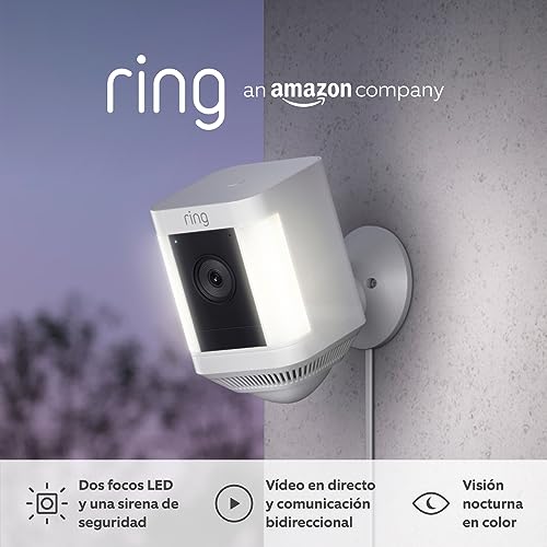 Ring Cámara Plus con luces y enchufe (Spotlight Cam Plus) | Cámara de vigilancia exterior wifi con vídeo HD 1080p, comunicación bidireccional, visión nocturna y focos LED | 30 días gratis de Ring Home