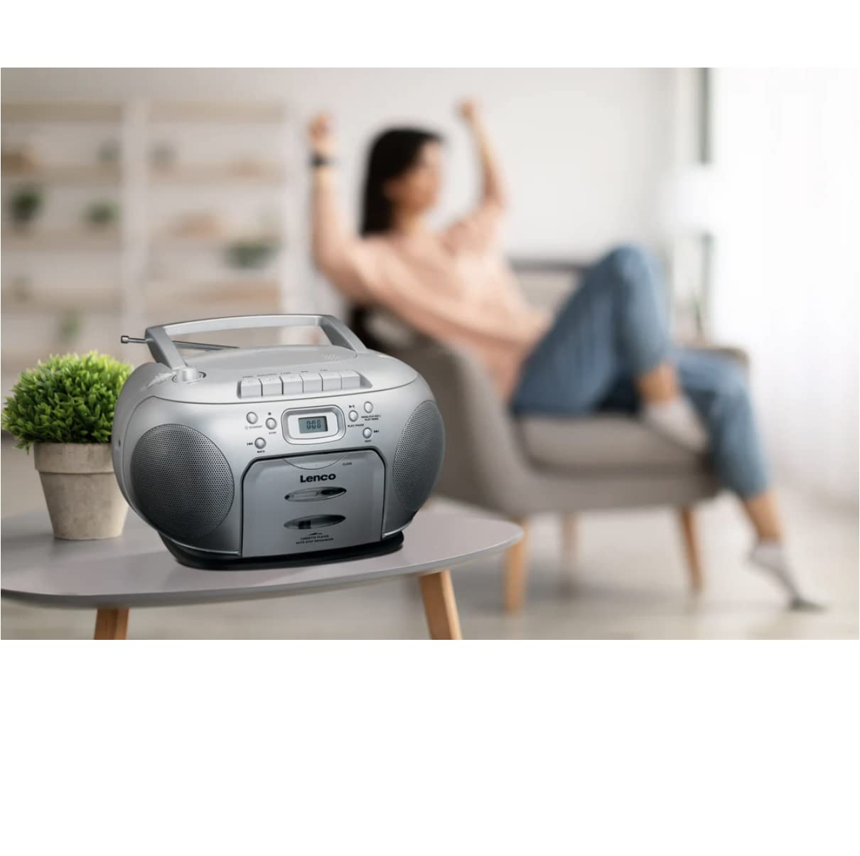 Lenco SCD-420SI - Radio FM portátil con Reproductor de CD y pletina de Casete - Toma de Auriculares - Plata