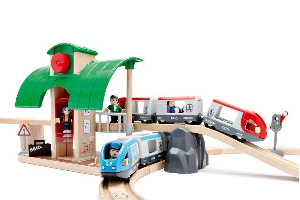 BRIO World - Set Ferrocarril con Cambio, Ferrocarriles, Set de Construcción de Madera, Tren Juguete, Juguetes Niños 3 Años o más, Juegos Educativos 3 Años