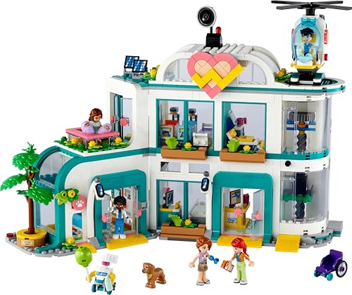 Lego Friends Hospital de Heartlake City con Helicóptero de Juguete y Mini Muñecos de Personajes, Set de Construcción para el Juego de rol de Doctores, Regalo para Niñas y Niños de 7 Años o Más 42621