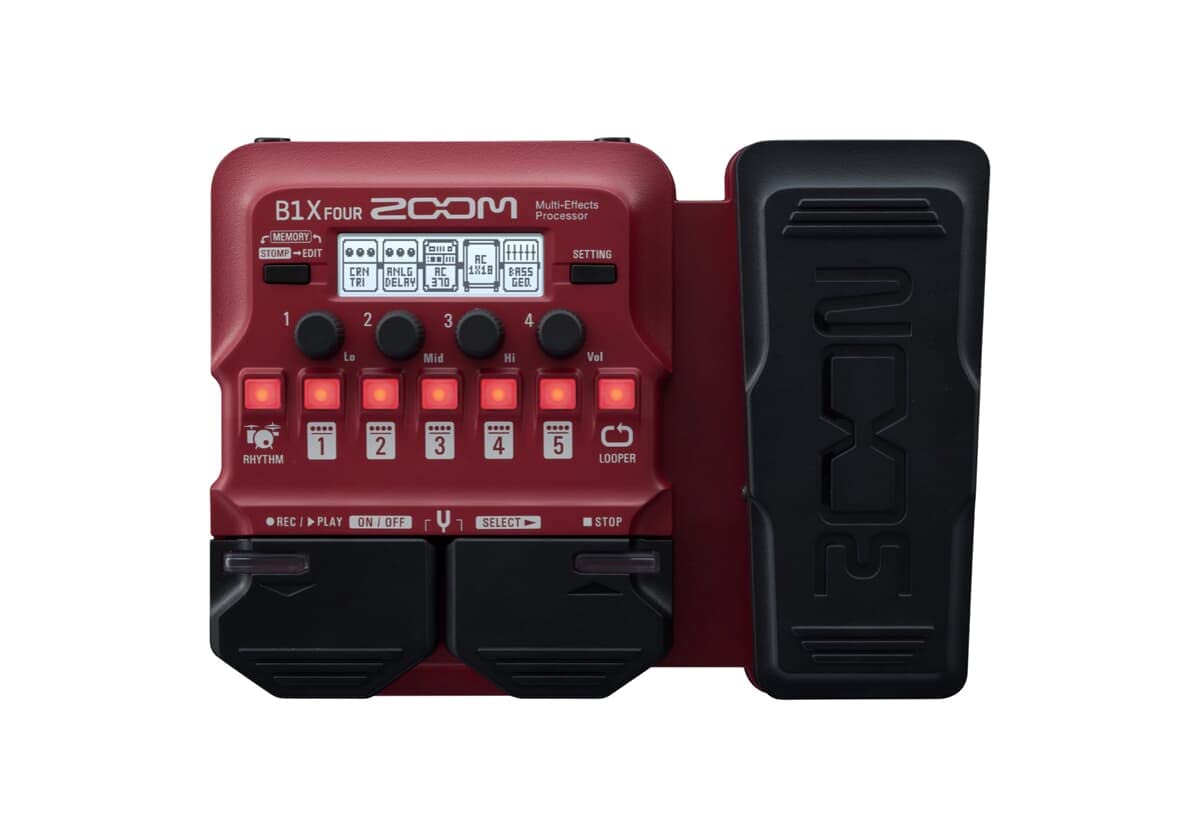 Zoom - B1X FOUR - pedal multiefecto para bajo eléctrico - con pedal de expresión