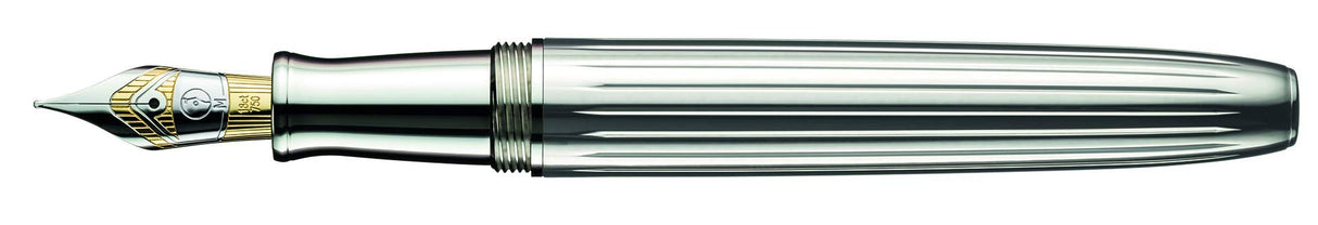Otto Hutt Diseño 07 038-62240 - Pluma estilográfica (punta y capuchón de plata de ley, equipado con una pluma de oro de 18 quilates, grosor del plumín EF)