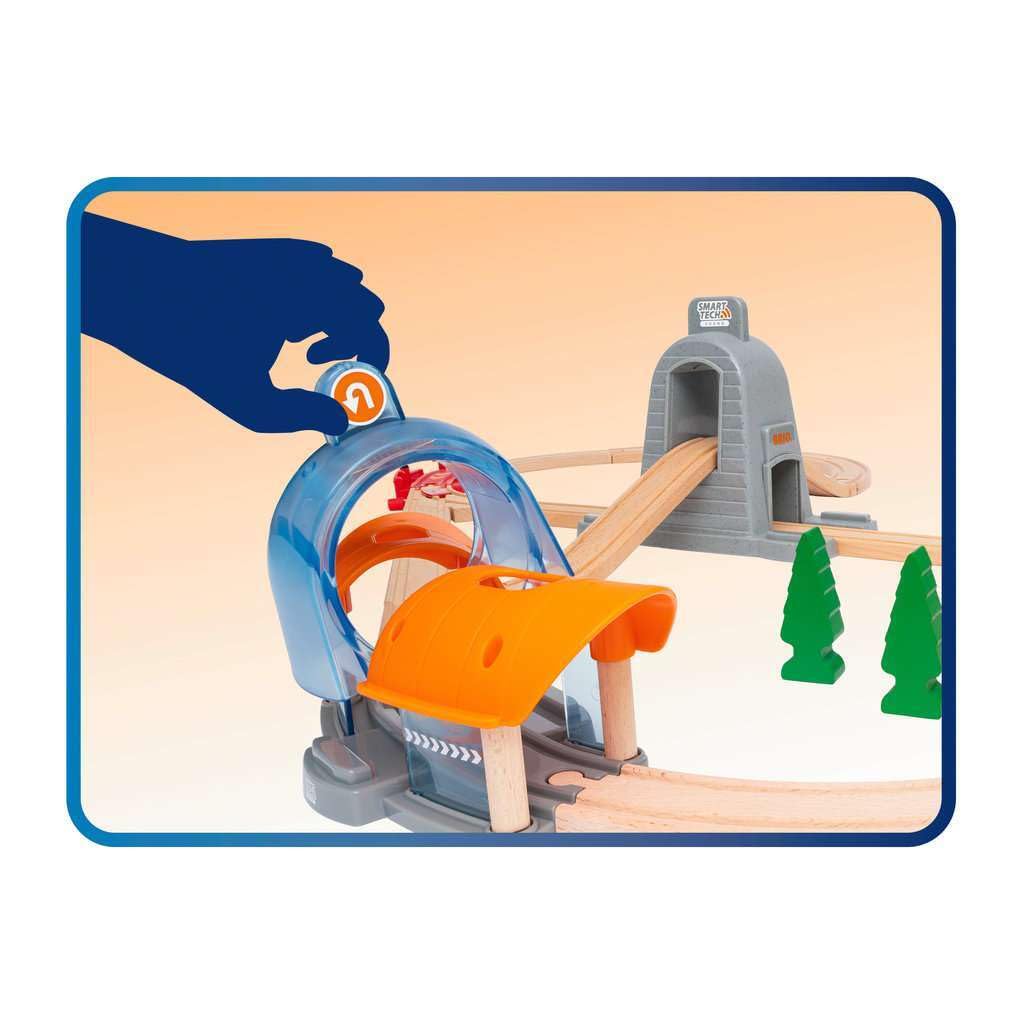 Brio World - Set Deluxe con Túnel de Acción, Smart Tech Sound, BRIO Ferrocarriles, Set de Construcción de Madera, Tren Juguete, Juguetes Niños 3 Años o más, Juegos Educativos 3 Años