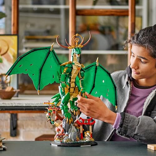 LEGO Ninjago Dragón Guardián - Kit de Maquetas - Figura Articulada de Dragón, Minifigura del Maestro Wu y Base de Exposición con Efecto de Roca - Regalo para Chicos de 14+ Años y Adolescentes 71847
