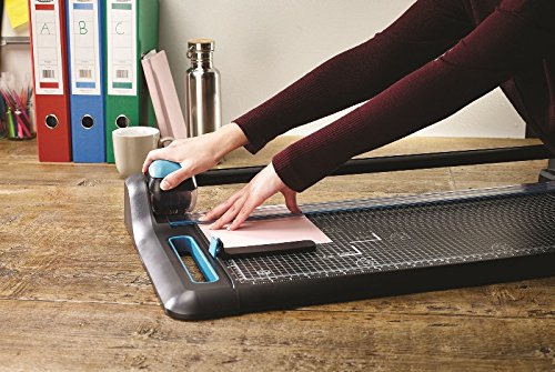 Avery España P640 - Cortadora de precisión con disco giratorio