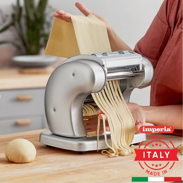 Imperia PastaPresto Línea Clásica. Máquina eléctrica para pasta. 100% Made in Italy. Máquina de pasta fresca con motor eléctrico 220v. Laminadora eléctrica para lasagne, tagliolini, fettuccine.